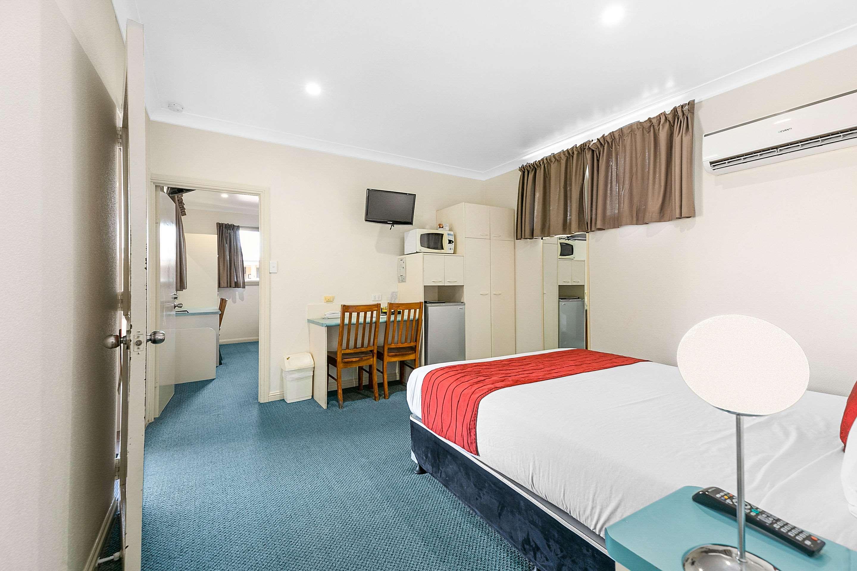 Econo Lodge Park Lane Bundaberg Bagian luar foto