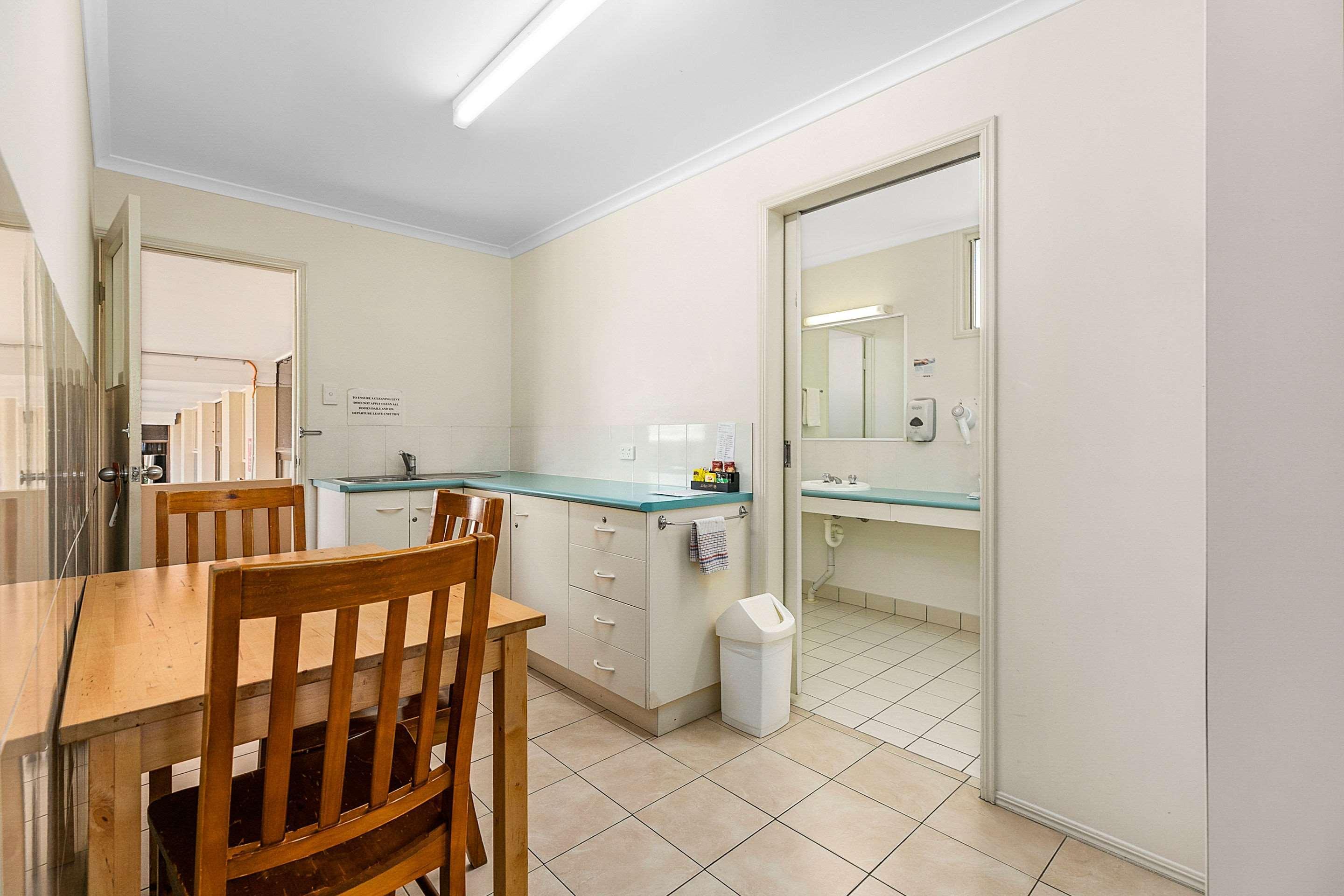 Econo Lodge Park Lane Bundaberg Bagian luar foto