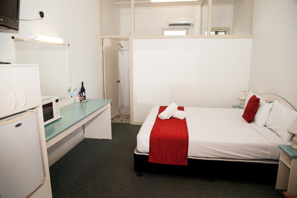 Econo Lodge Park Lane Bundaberg Bagian luar foto